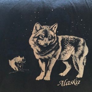 Vintage Alaska Wolves Tee (Large)